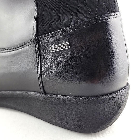 Aravon Women's Black Waterproof Leather Short Wedge Boots Buckle Strap Size 11 - Picture 11 of 16